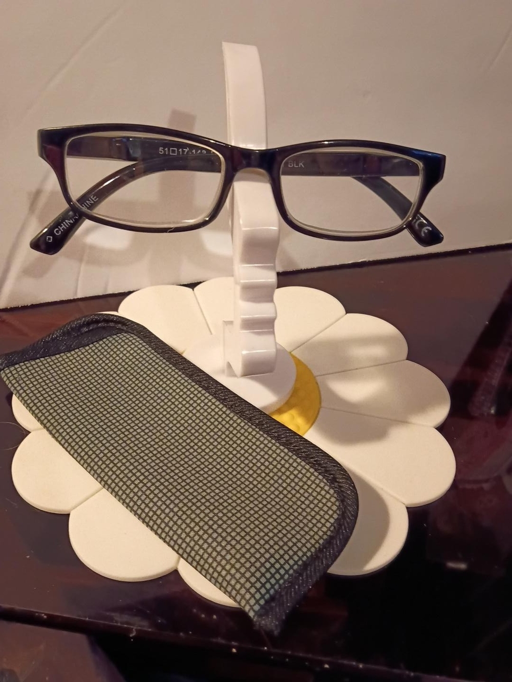 Cartman +2.75 Reading Glasses Black Frames w/ Sleeve (Display Item)